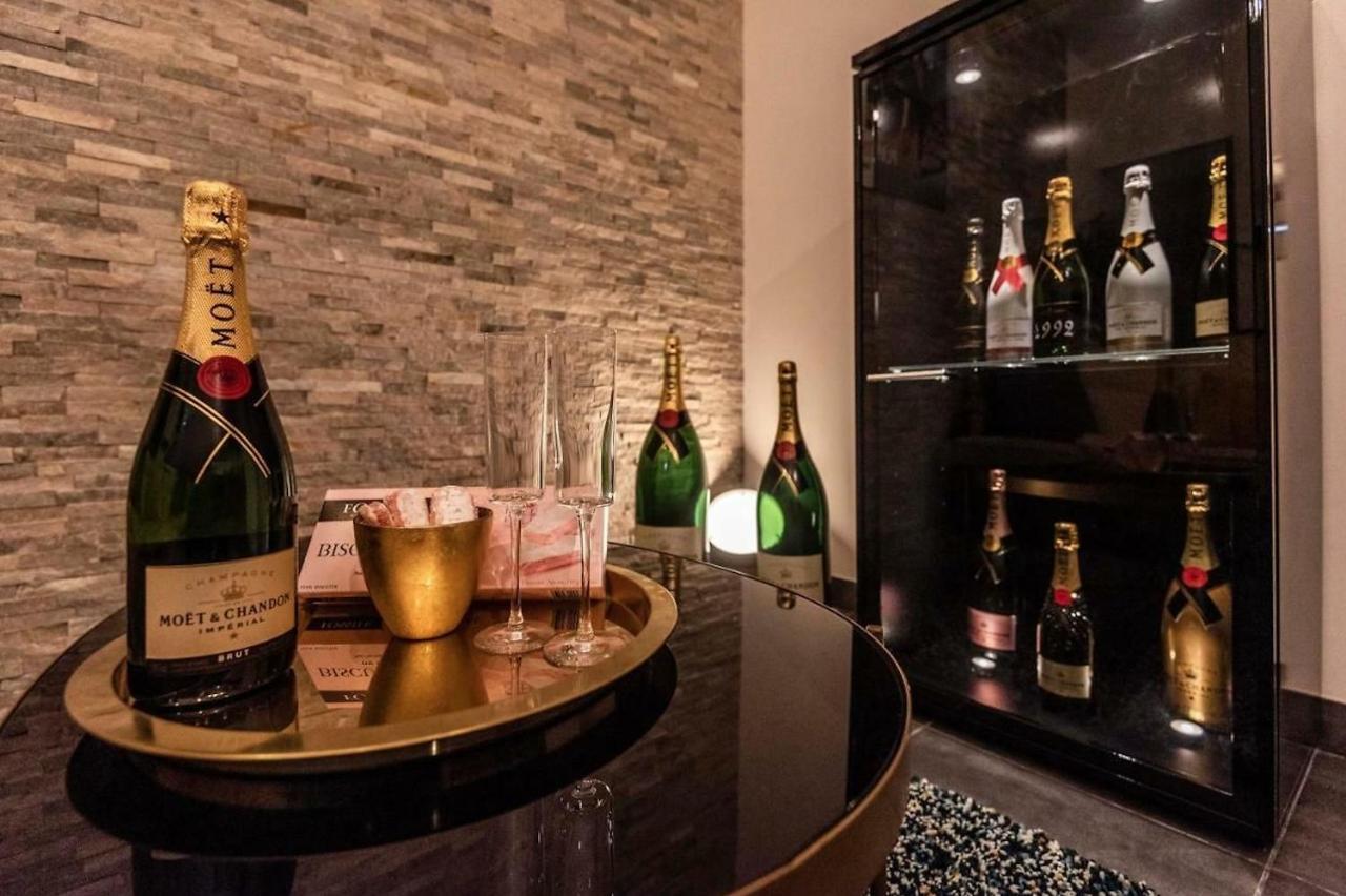 Champagne Therapie: Appartement Cosy Chic, إيبيرني المظهر الخارجي الصورة